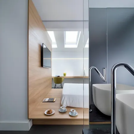 Habitat Hotel